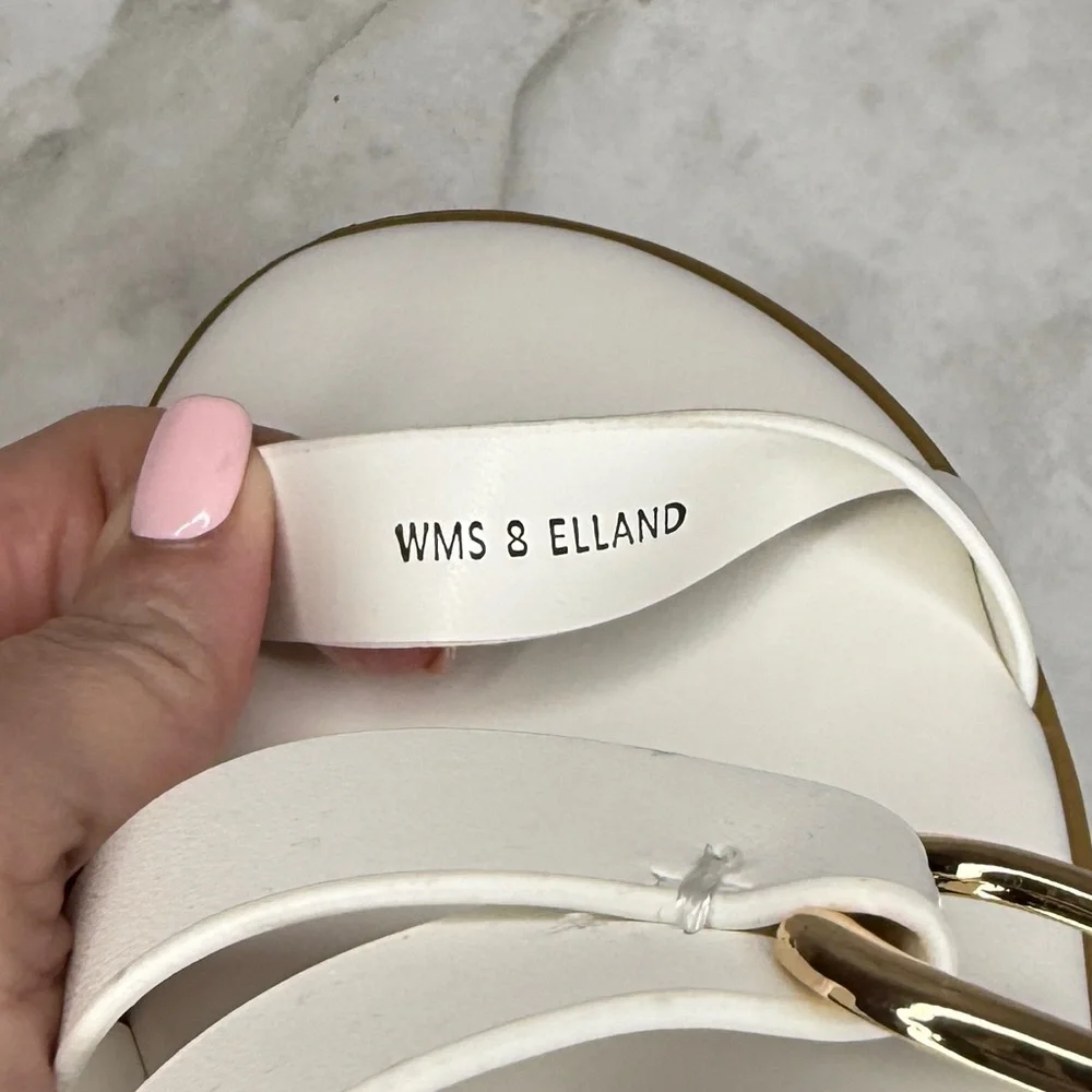 DV by Dolce Vita | Slide Sandals with Gold Ring Detail | White | Size 8 - Picture 5 of 9
